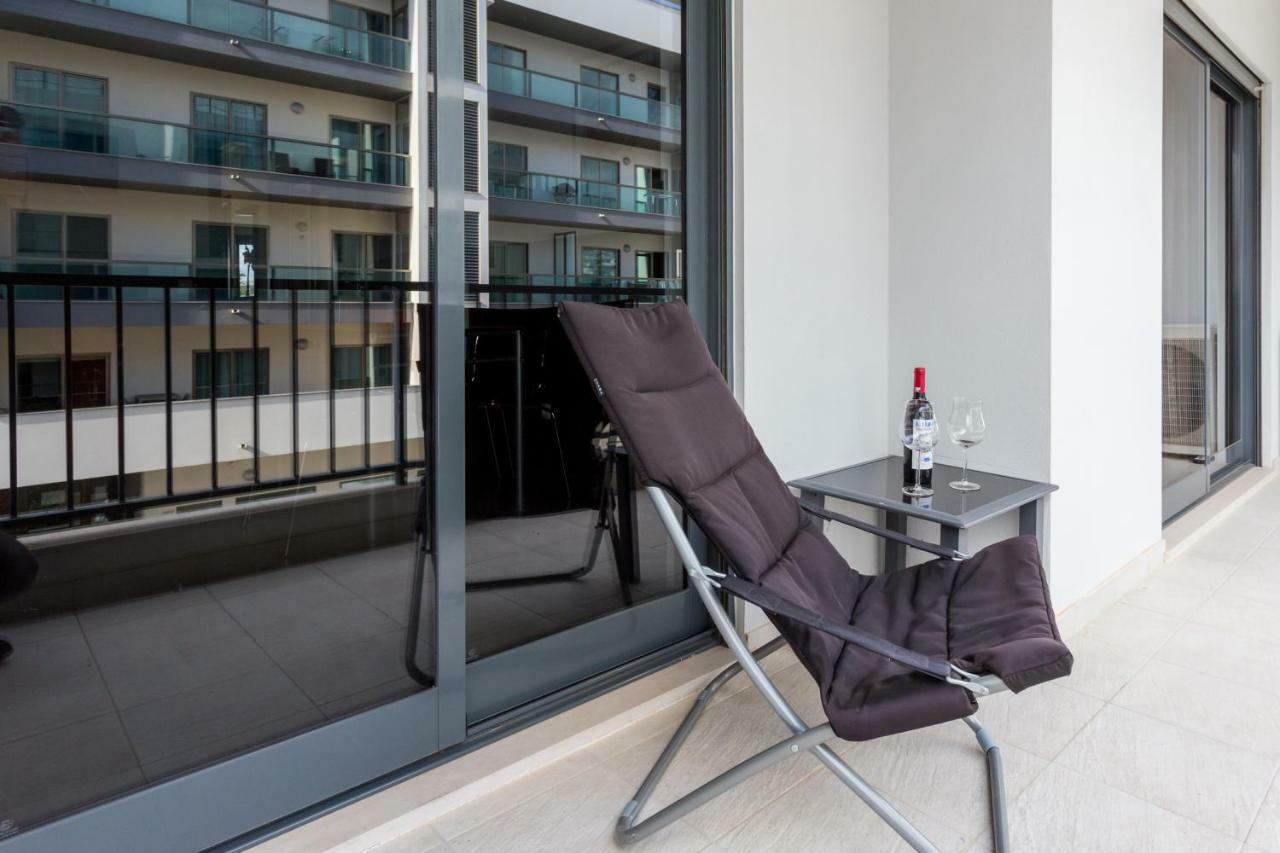 Lagos Marina Apartment With Pool & Gym Экстерьер фото